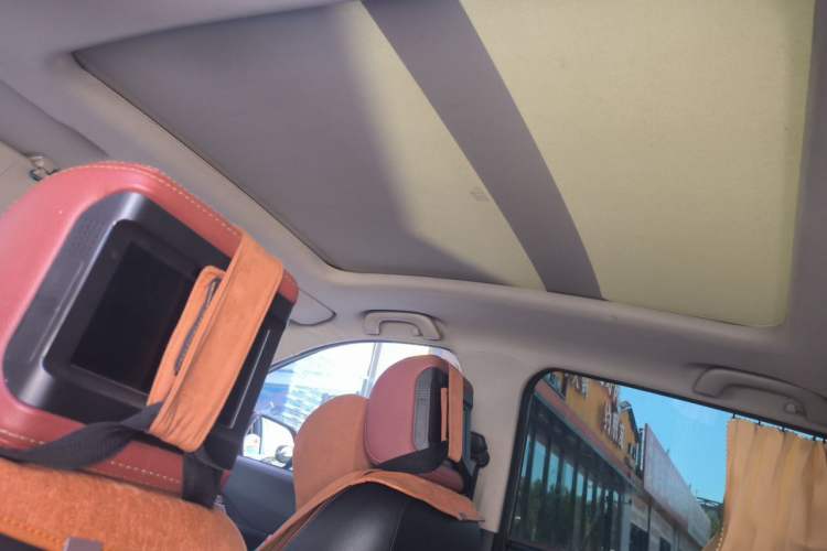 Used Baojun 510 2017 1.5L Manual Luxury Model Headliner