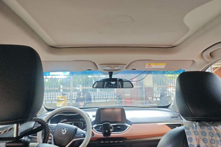 Used Baojun 510 2017 1.5L Automatic Luxury Model Headliner