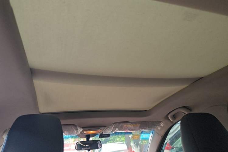 Used Baojun 510 2017 1.5L Automatic Luxury Model Headliner