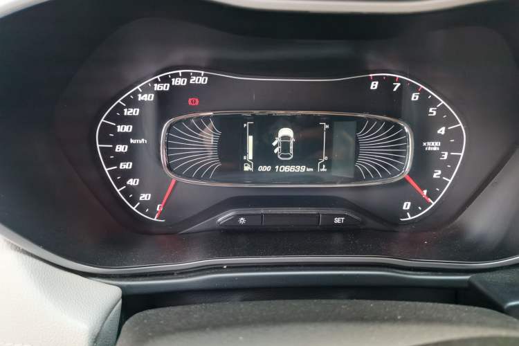 Used Baojun 510 2017 1.5L manual Comfort trim Instrument Cluster