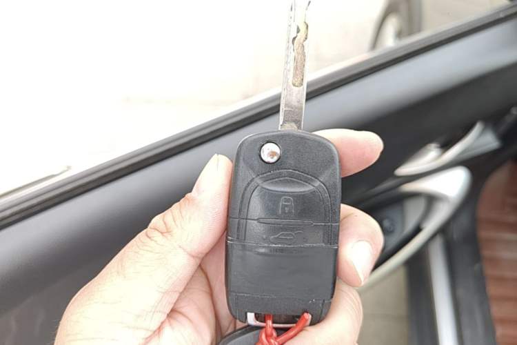 Used Baojun 510 2017 1.5L Automatic Fashion Model Interior 1