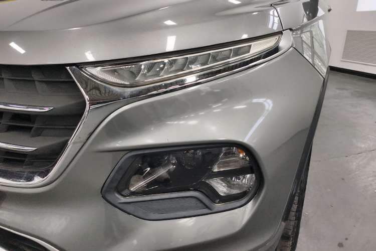Used Baojun 510 2017 1.5L Automatic Luxury Model Left Front Headlight