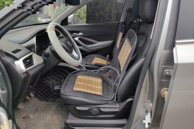 Used Baojun 510 2017 1.5L Manual Fashion Model Left Front Seat