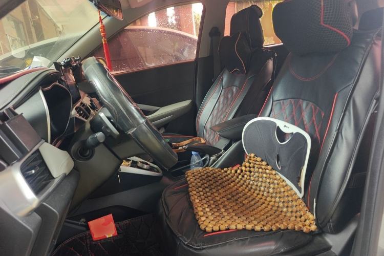 Used Baojun 510 2017 1.5L Automatic Fashion Model Left Front Seat
