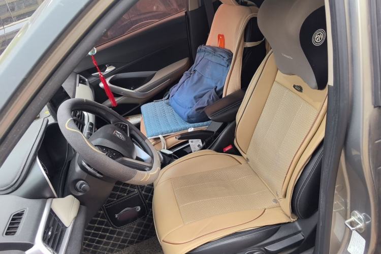 Used Baojun 510 2017 1.5L Automatic Fashion Model Left Front Seat