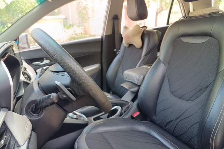Used Baojun 510 2017 1.5L Automatic Fashion Model Left Front Seat