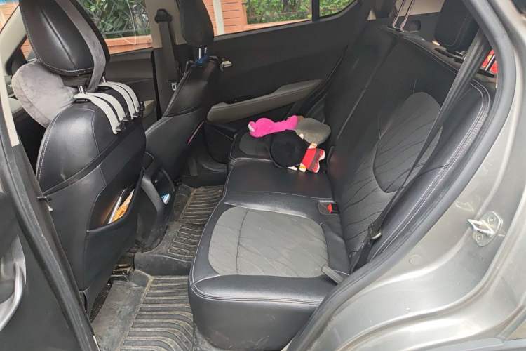 Used Baojun 510 2017 1.5L Manual Fashion Model Left Rear Seat