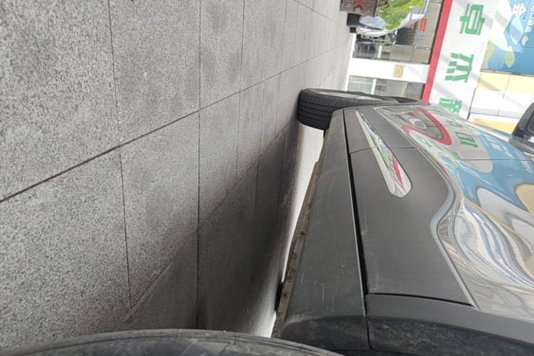 Used Baojun 510 2017 1.5L Automatic Fashion Model Left Side Sill