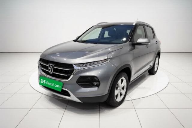 Ojetý Baojun 510 2017 1.5L Manual Fashion Model