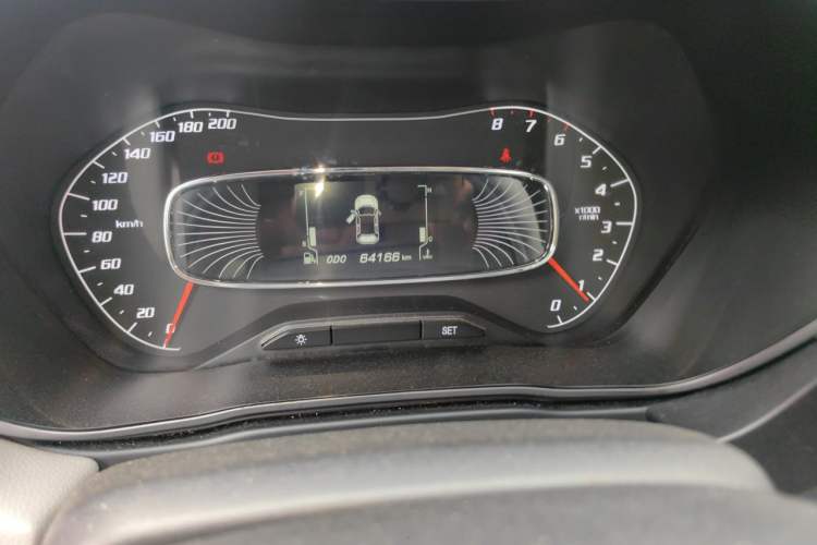 Used Baojun 510 2017 1.5L Manual Fashion Model Odometer Close Up