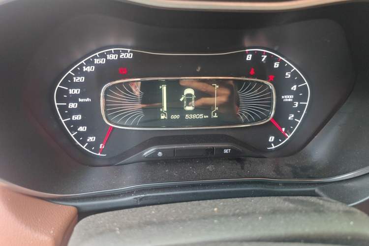 Used Baojun 510 2017 1.5L Manual Luxury Model Odometer Close Up