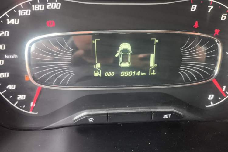 Used Baojun 510 2017 1.5L Manual Luxury Model Odometer Close Up