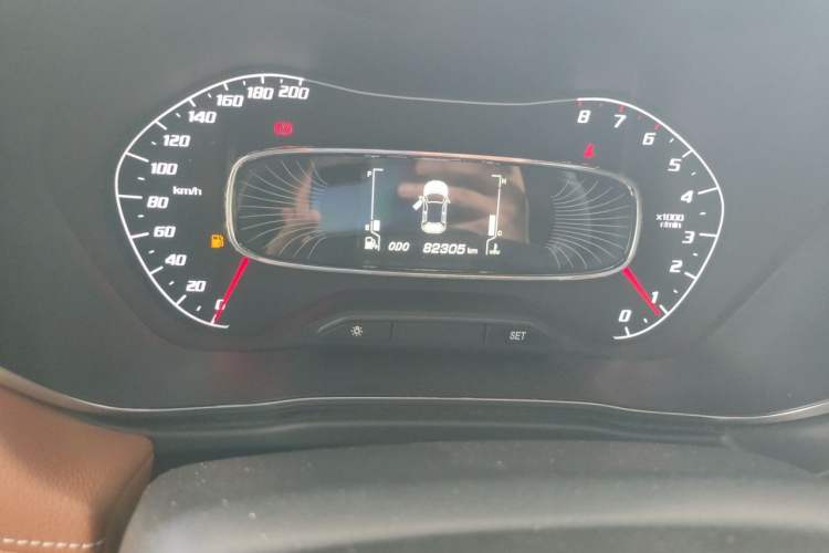 Used Baojun 510 2017 1.5L Manual Luxury Model Odometer Close Up