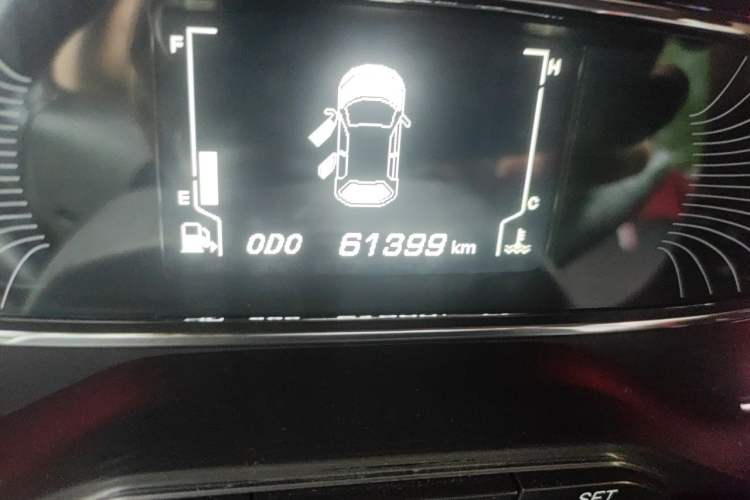 Used Baojun 510 2017 1.5L Manual Luxury Model Odometer Close Up