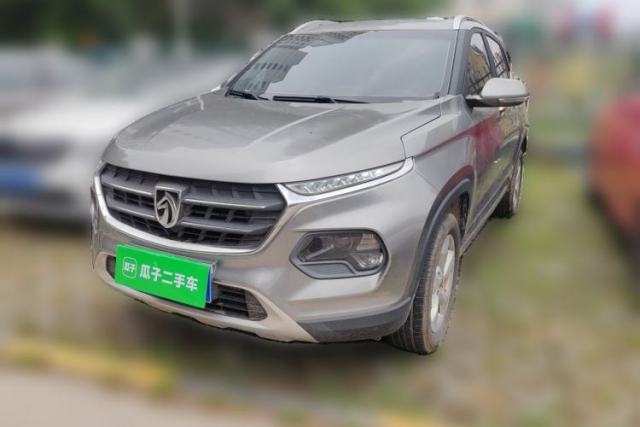 Used Baojun 510 2017 1.5L Automatic Fashion Model