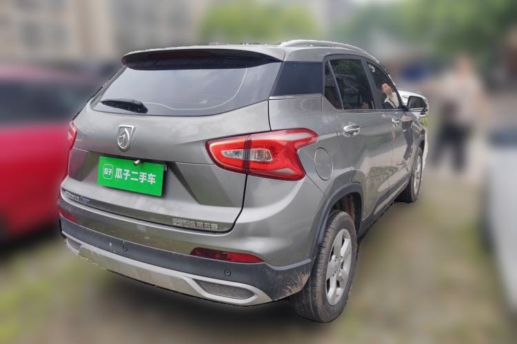 Used Baojun 510 2017 1.5L Automatic Fashion Model Rear Right 45 Deg