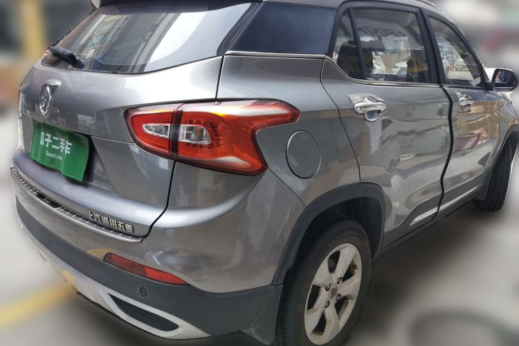 Used Baojun 510 2017 1.5L manual Comfort trim Rear Right 45 Deg
