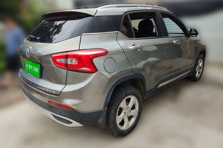 Used Baojun 510 2017 1.5L Manual Fashion Model Rear Right 45 Deg