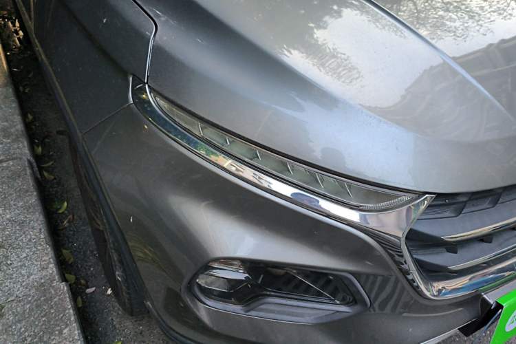 Used Baojun 510 2017 1.5L Manual Luxury Model Right Front Headlight
