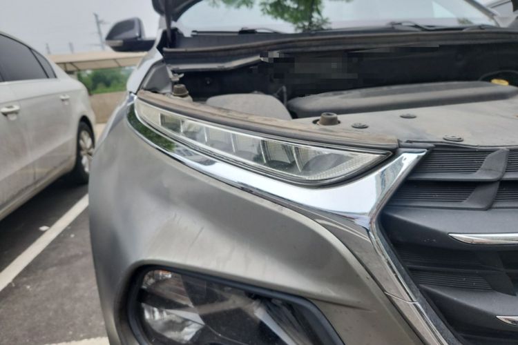 Used Baojun 510 2017 1.5L Manual Luxury Model Right Front Headlight