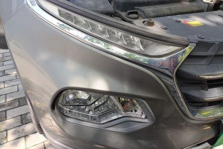 Used Baojun 510 2017 1.5L manual Comfort trim Right Front Headlight
