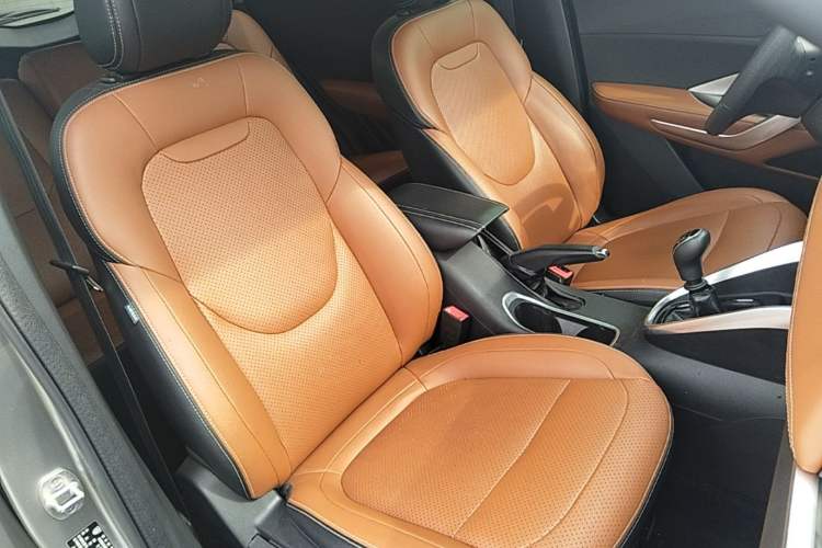 Used Baojun 510 2017 1.5L Manual Luxury Model Right Front Seat