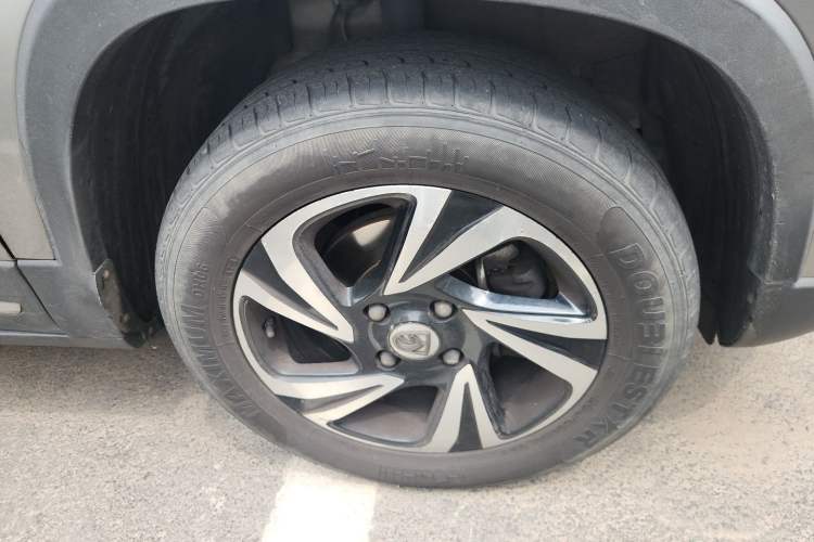Used Baojun 510 2017 1.5L Manual Luxury Model Right Front Wheel Hub