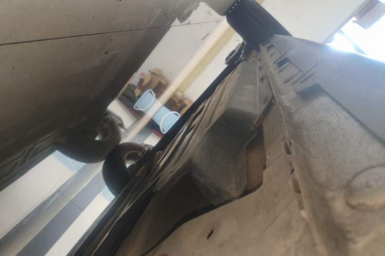 Used Baojun 510 2017 1.5L Automatic Fashion Model Right Side Sill