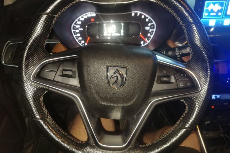 Used Baojun 510 2017 1.5L Manual Luxury Model Steering Wheel