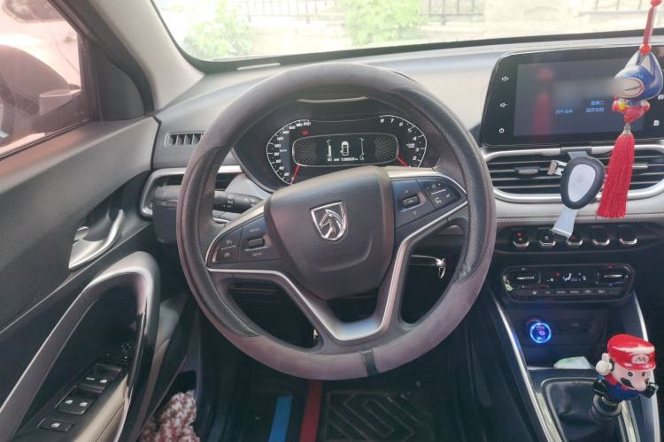 Used Baojun 510 2017 1.5L manual Comfort trim Steering Wheel