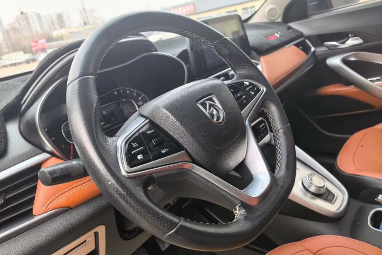 Used Baojun 510 2017 1.5L Automatic Luxury Model Steering Wheel