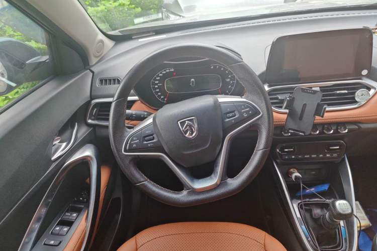 Used Baojun 510 2017 1.5L Manual Luxury Model Steering Wheel