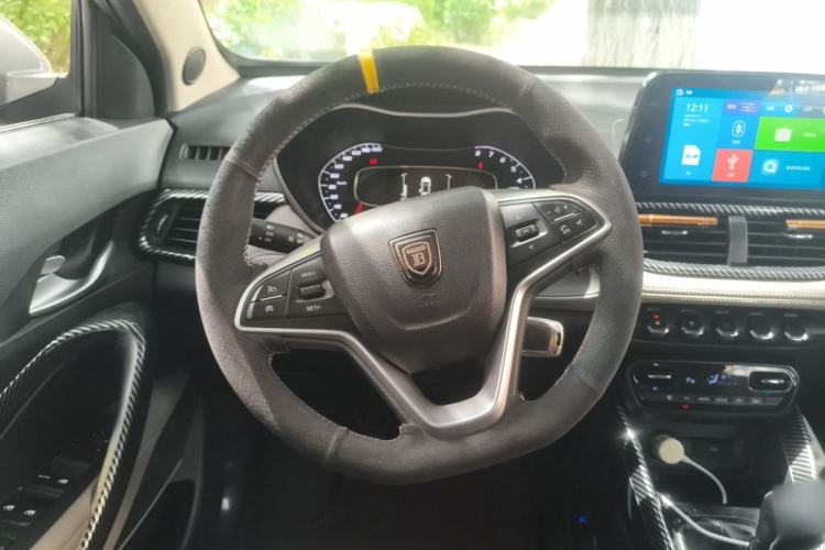 Used Baojun 510 2017 1.5L Manual Fashion Model Steering Wheel