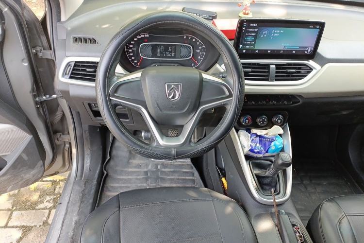 Used Baojun 510 2017 1.5L manual Comfort trim Steering Wheel