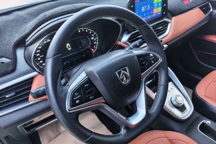Used Baojun 510 2017 1.5L Automatic Luxury Model Steering Wheel