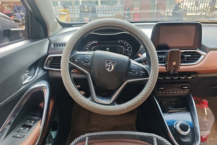 Used Baojun 510 2017 1.5L Automatic Luxury Model Steering Wheel