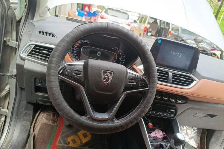 Used Baojun 510 2017 1.5L Manual Luxury Model Steering Wheel