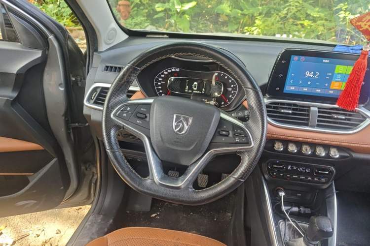 Used Baojun 510 2017 1.5L Manual Luxury Model Steering Wheel