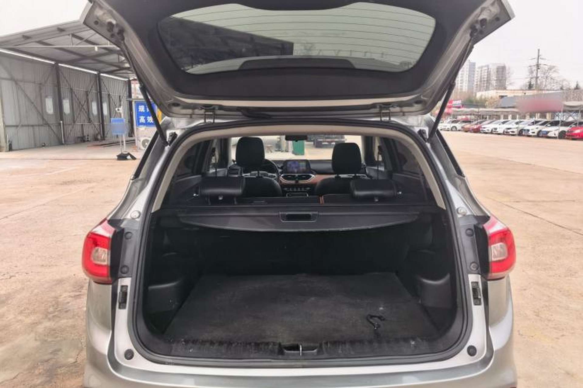 Used Baojun 510 2017 1.5L Automatic Luxury Model Trunk