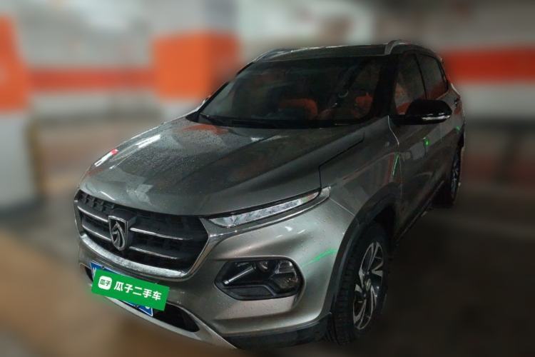 Used Baojun 510 2017 1.5L Automatic Luxury Model Guazi used car, China used car export, Used car for sale, Used cars, Cheapest cars for sale