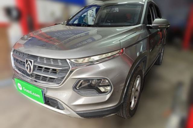 Used Baojun 510 2017 1.5L Manual Fashion Model
