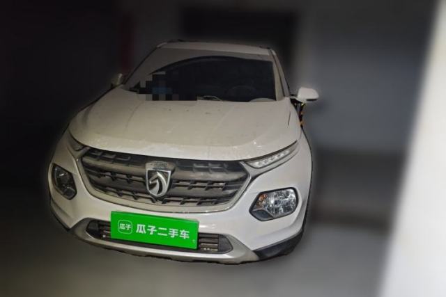 Used Baojun 510 2017 1.5L manual Comfort trim
