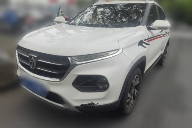 Used Baojun 510 2017 1.5L Automatic Fashion Model