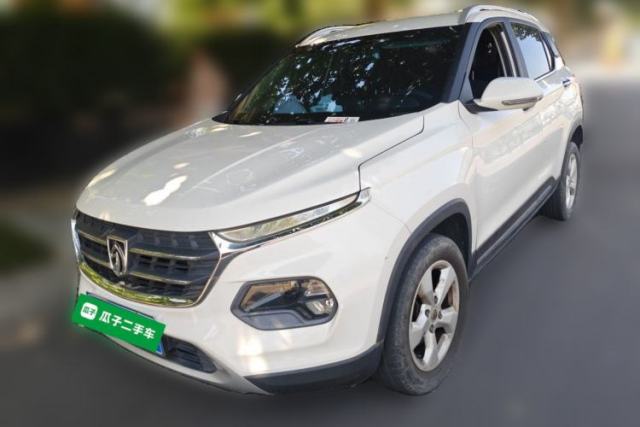 Used Baojun 510 2017 1.5L Automatic Fashion Model