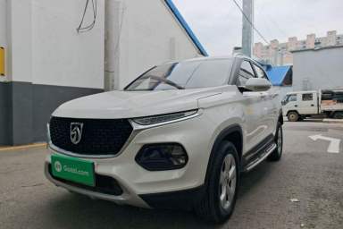Used Baojun 510 2017 1.5L manual Comfort trim