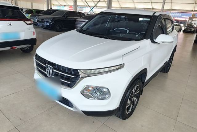 Used Baojun 510 2017 1.5L manual Comfort trim