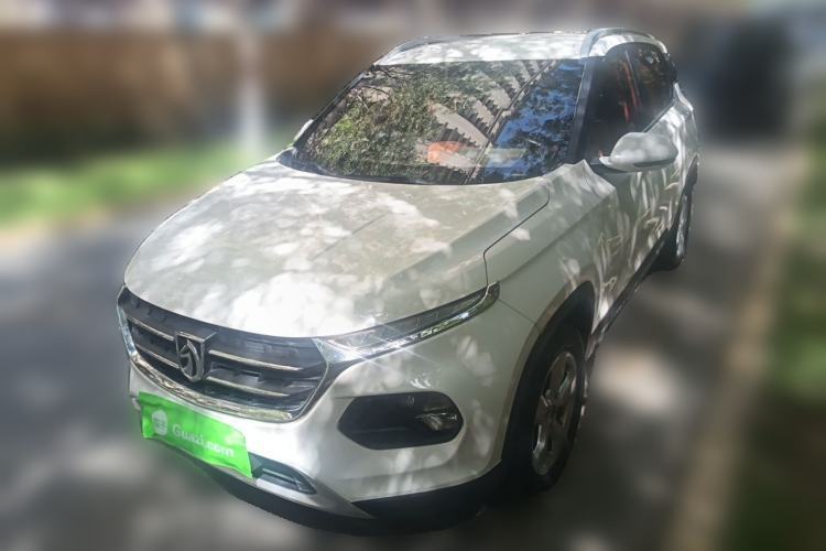 Baojun 510 2017 1.5L Automatic Fashion Model مستعملة Guazi used car, China used car export, Used car for sale, Used cars, Cheapest cars for sale