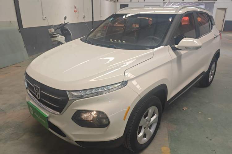 Used Baojun 510 2017 1.5L Automatic Fashion Model Guazi used car, China used car export, Used car for sale, Used cars, Cheapest cars for sale