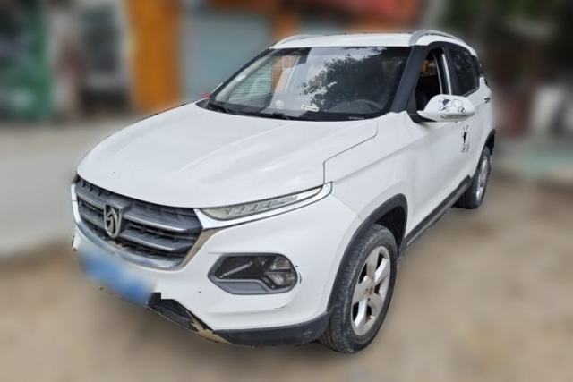 Used Baojun 510 2017 1.5L Manual Fashion Model