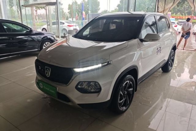 Used Baojun 510 2017 1.5L manual Comfort trim
